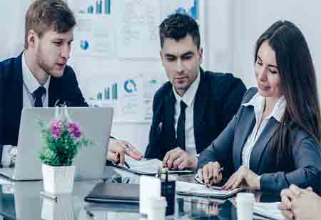 Fueling Business Growth Through the Power of Fractional CFO Services