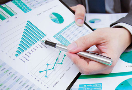 How Are Financial Risk Ratios Used To Measure Risk?